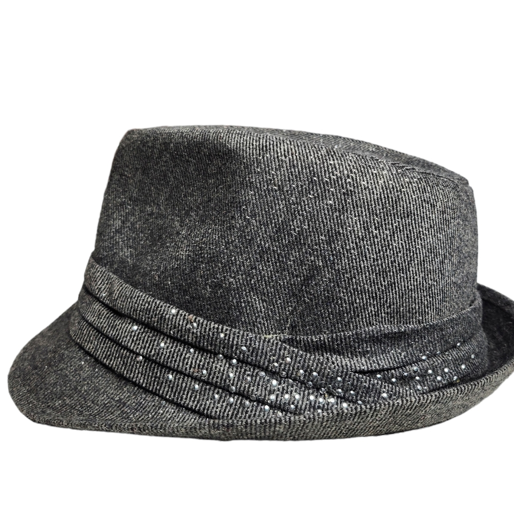 Fedora - Picture 2 of 6